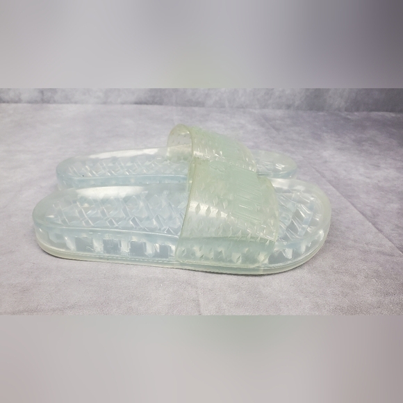 Puma Fenty by Rihanna Jelly Slide Casual Sandals Size 6.5 US , 4 UK - Picture 2 of 10